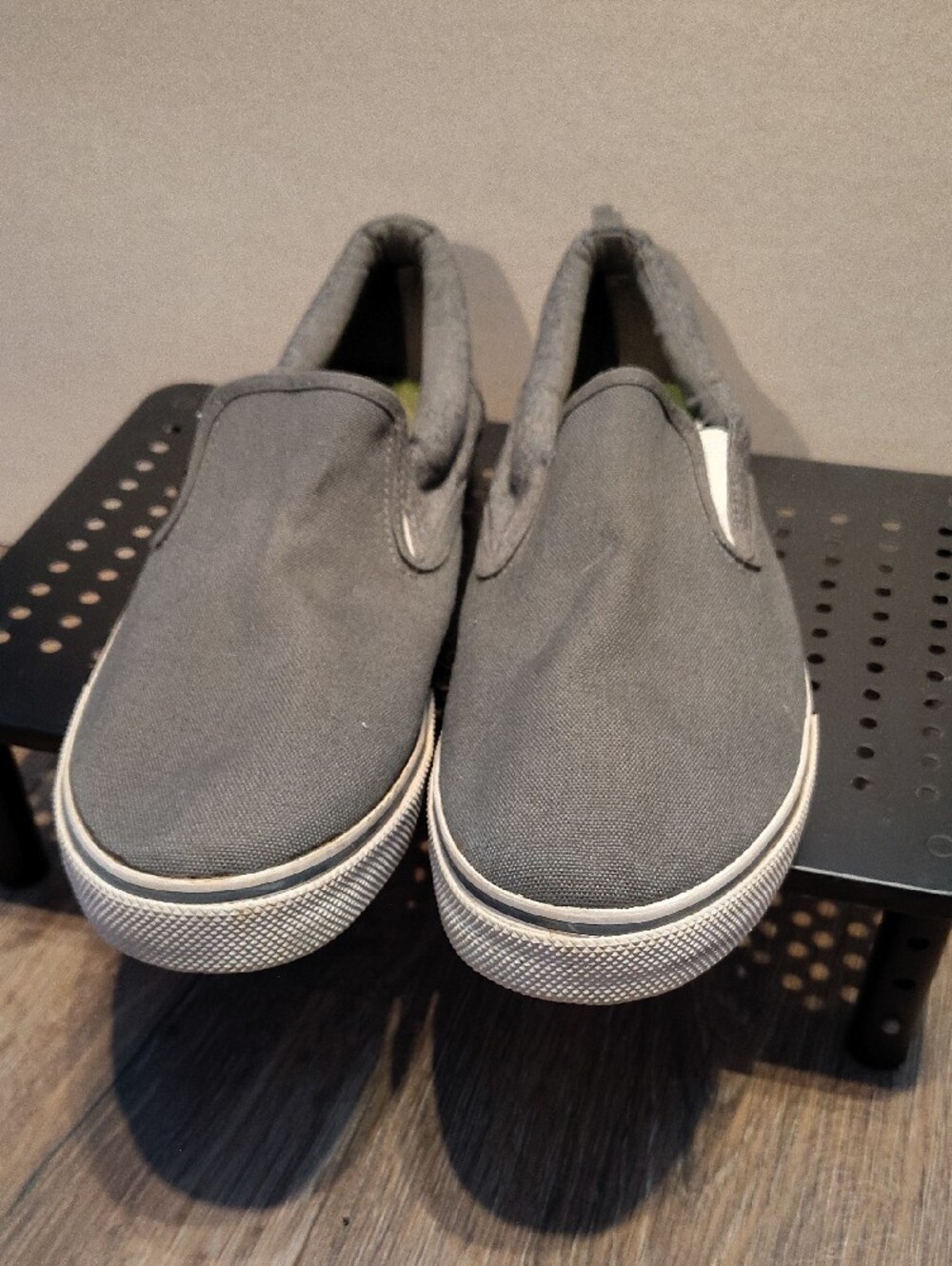 Men's Faded Glory Gray Slip-On Canvas Sneakers - Picture 2 of 5